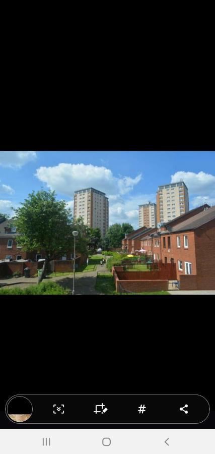 Modern House Close To Glasgow Green Exterior photo